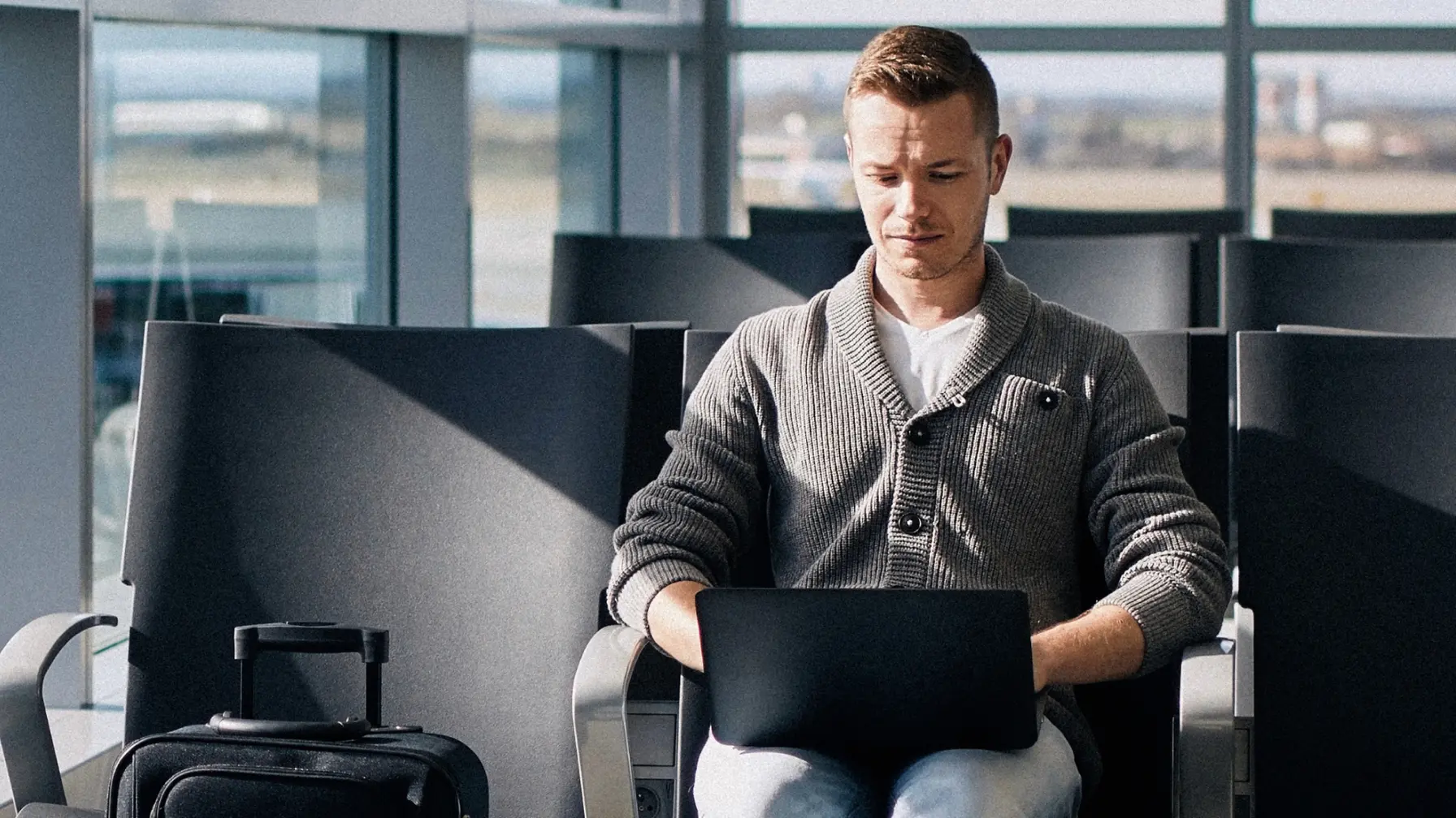 When disruption hits: How agentic customer experience helps companies respond under pressure