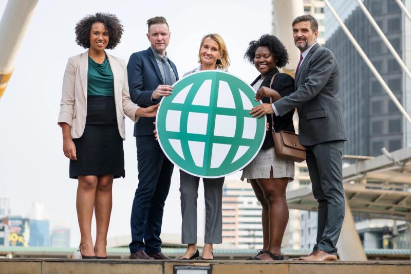 How to Position Your Business For Global Expansion