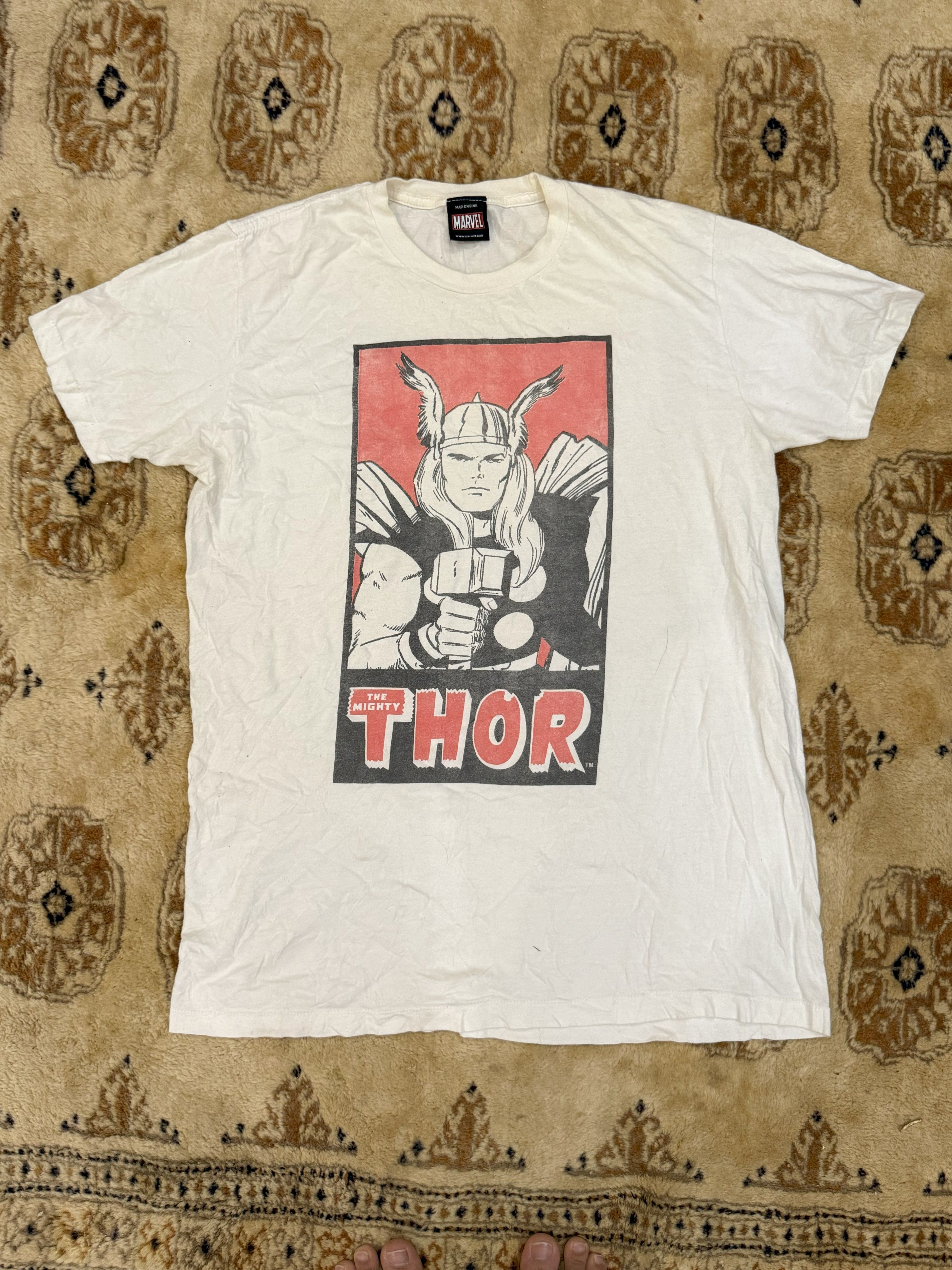 Vintage-Style Marvel “The Mighty Thor” Graphic Tee (M)