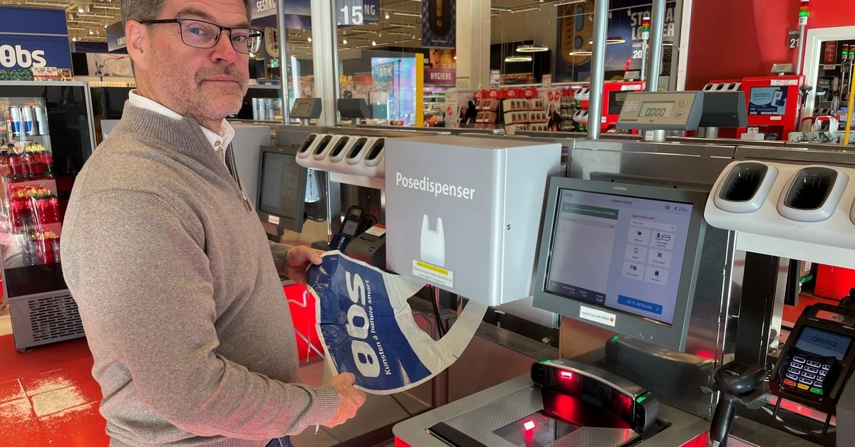 Coop tester ny dispenser for å redusere plastposeforbruket og forhindre tyveri