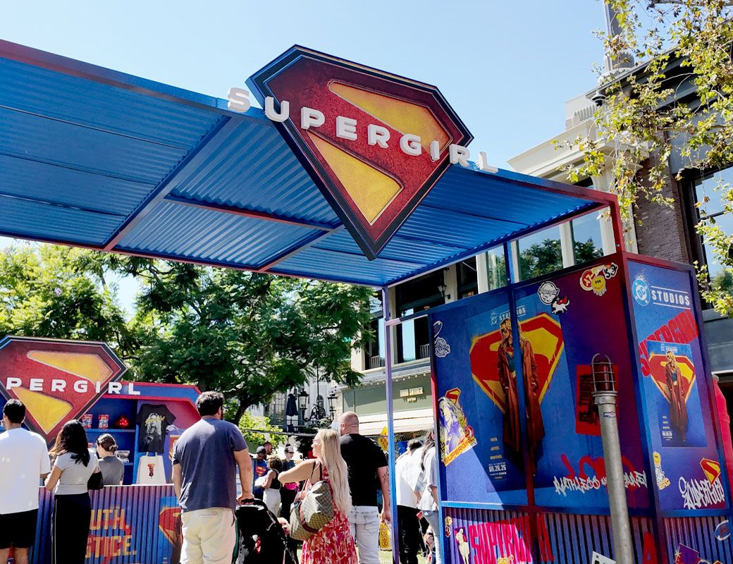 Supergirl's Intergalactic Station