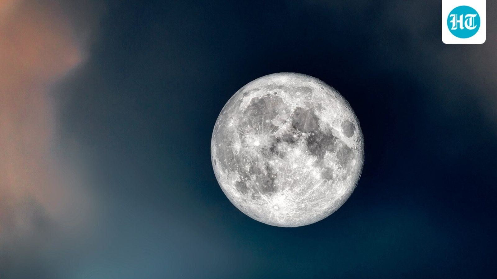 October's Hunter's Moon peaks at 12:11 a.m. EDT on October 26, Space.com reports