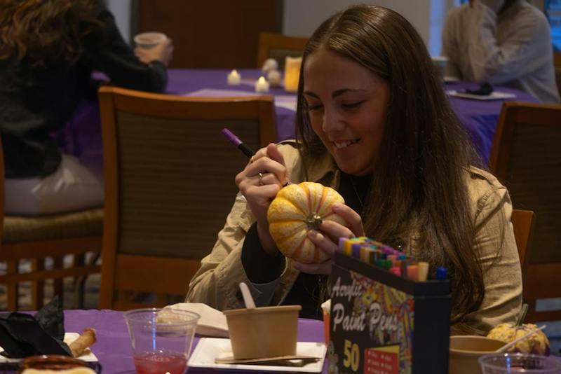 Elon University holds its first Samhain event with tarot and simmer pots