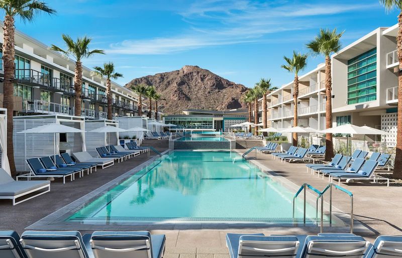 Mountain Shadows Resort in Arizona pairs in-room Reiki with sound baths and cooking classes