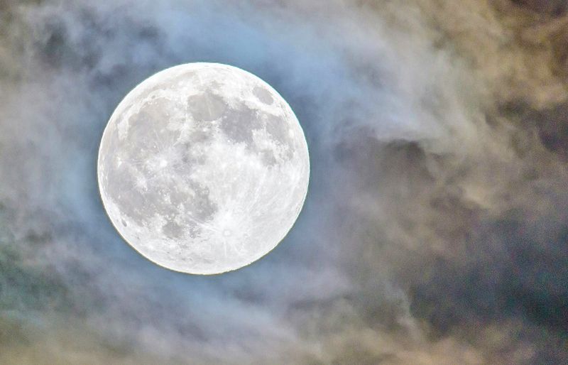 Study points to an ancient internal magnetic field on the Moon 4.2 billion years ago