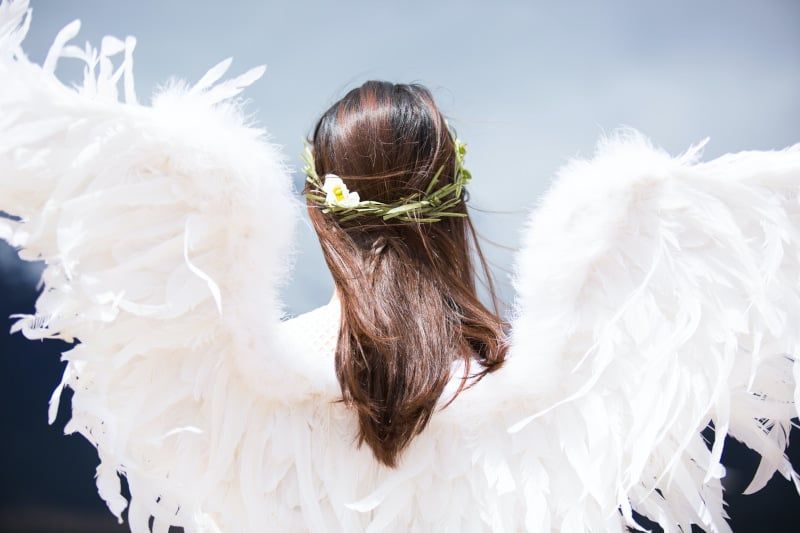 angel signs and symbols
