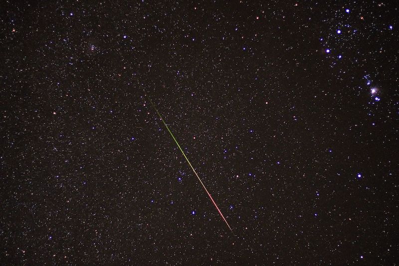 Orionid meteor shower peaks October 21 into 22 under a waxing gibbous moon