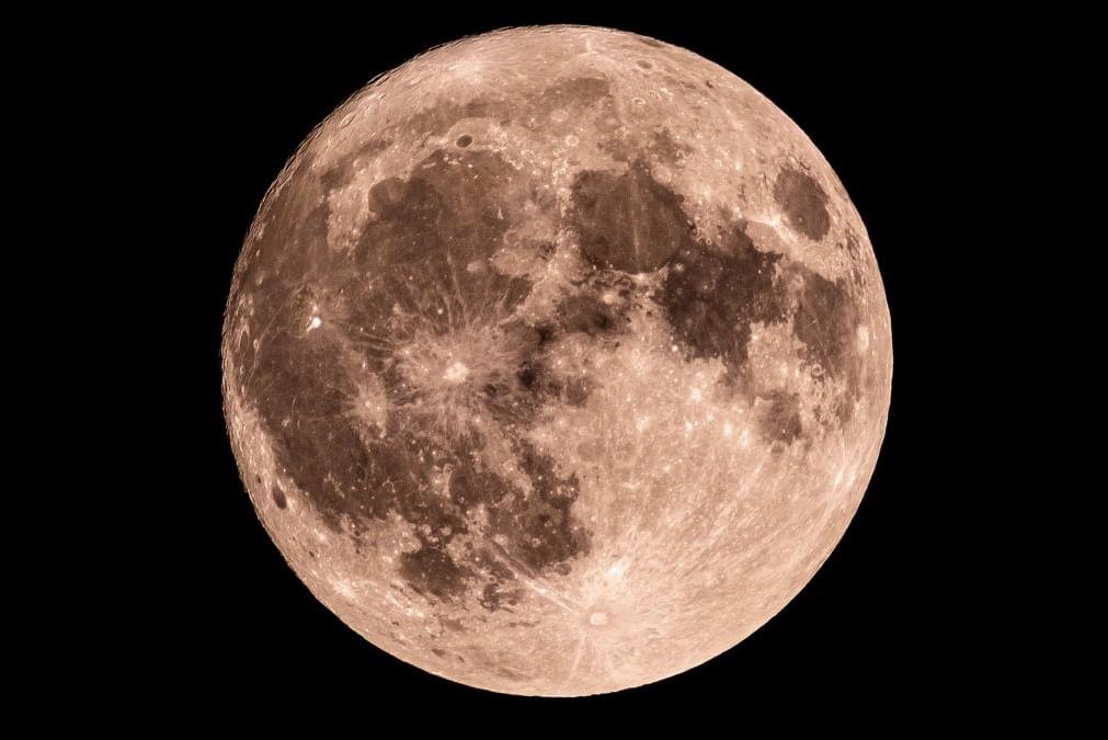 The next full moon falls on November 24.