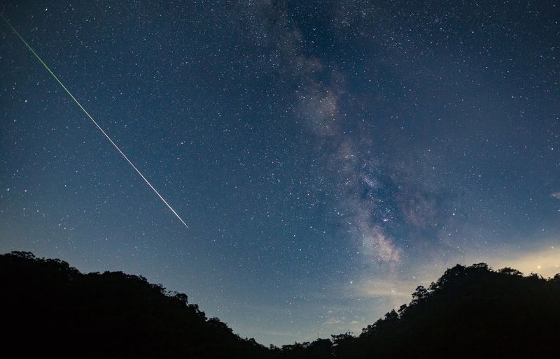 The Draconid meteor shower peaked October 8 in an evening, not predawn, display