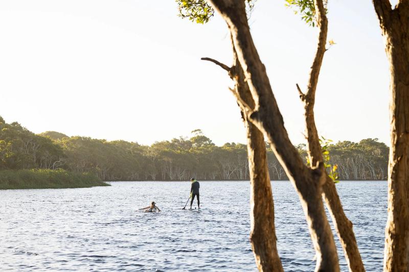 lennox head stand up paddleboarding