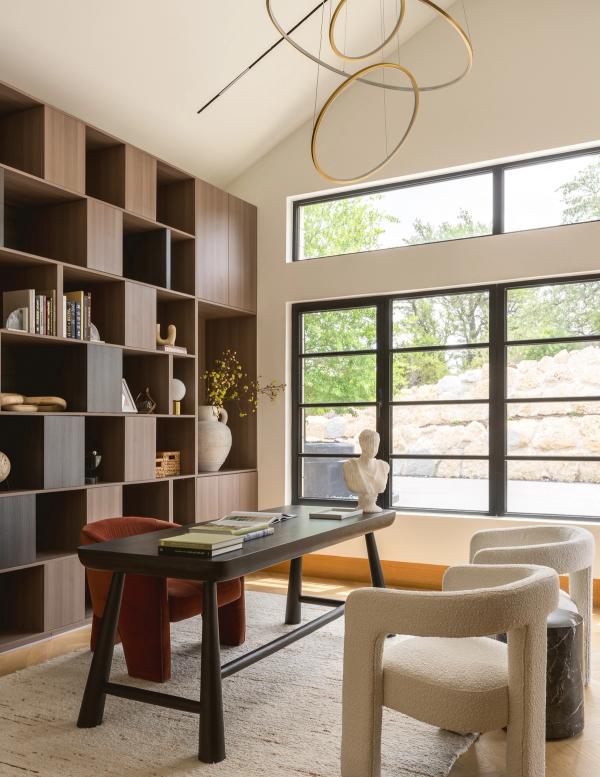 Elite-Austin-Home-Staging-Luxury-Leasing-Office
