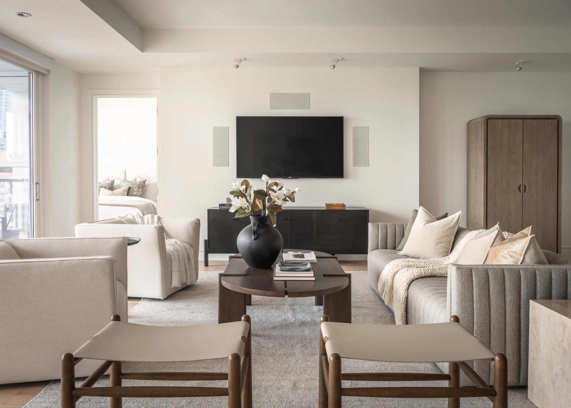 Elite-Austin-Home-Staging-Concierge-Furnishing-Texas-Four-Seasons-Image-9