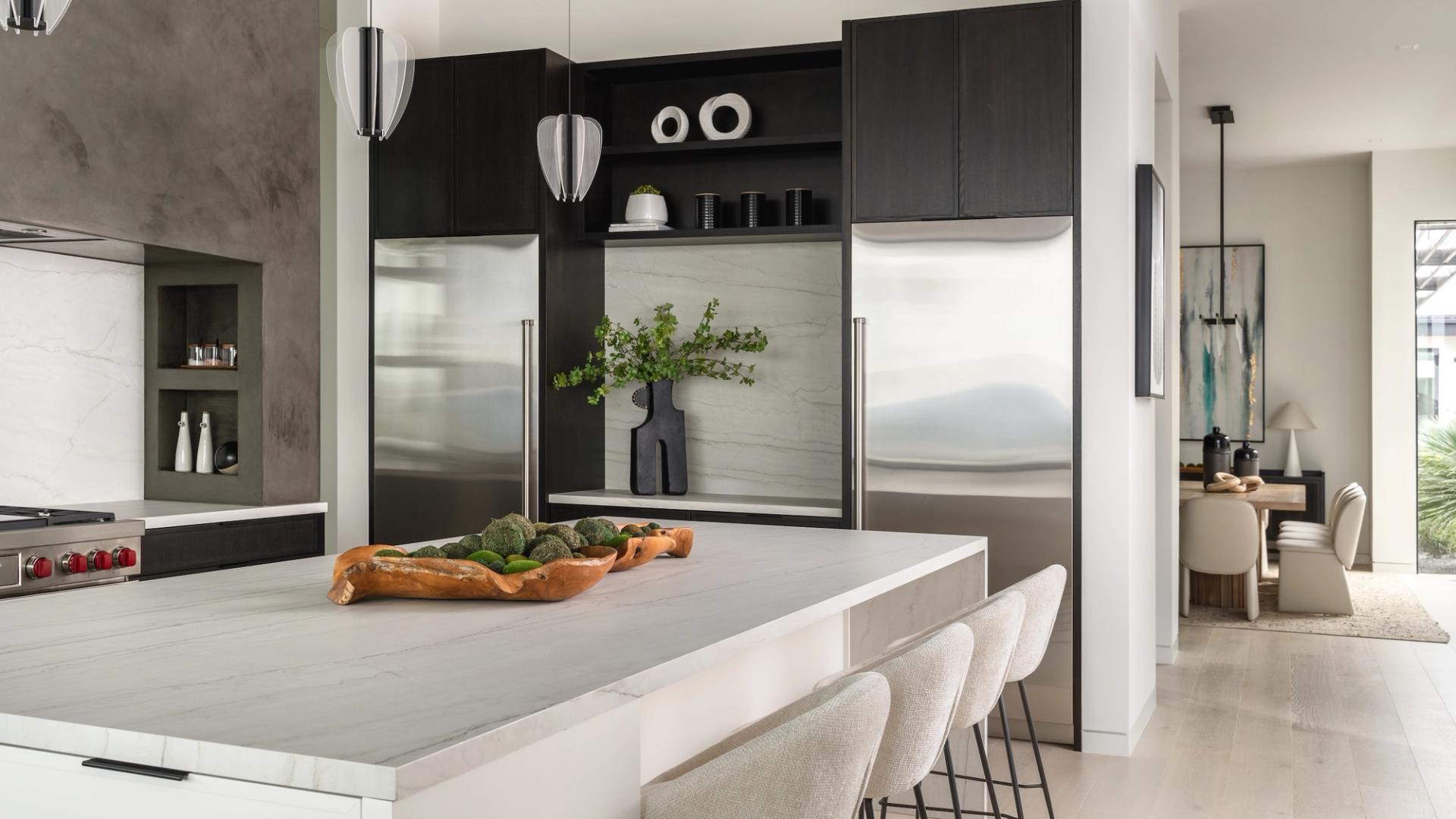 Elite-Austin-Home-Staging-Luxury-Leasing-Texas-6809-Oasis-Pass-Kieran-Waterview-Open-Plan-Kitchen