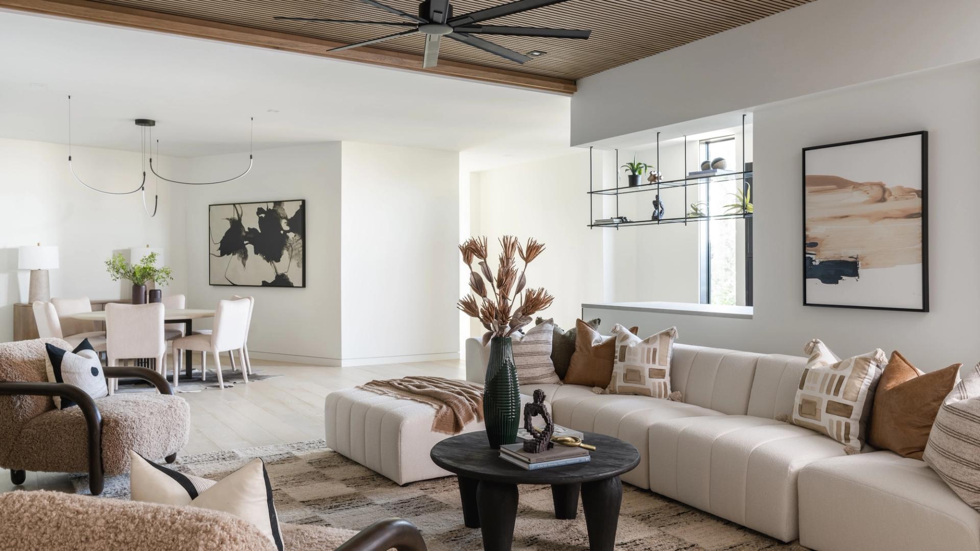 Elite-Austin-Home-Staging-Luxury-Leasing-Texas-6809-Oasis-Pass-Kieran-Open-Plan-Sitting-Area