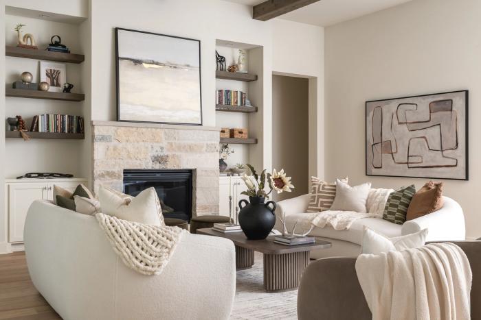 Austin home staging living room Elite Austin partnership with Notable pay at close