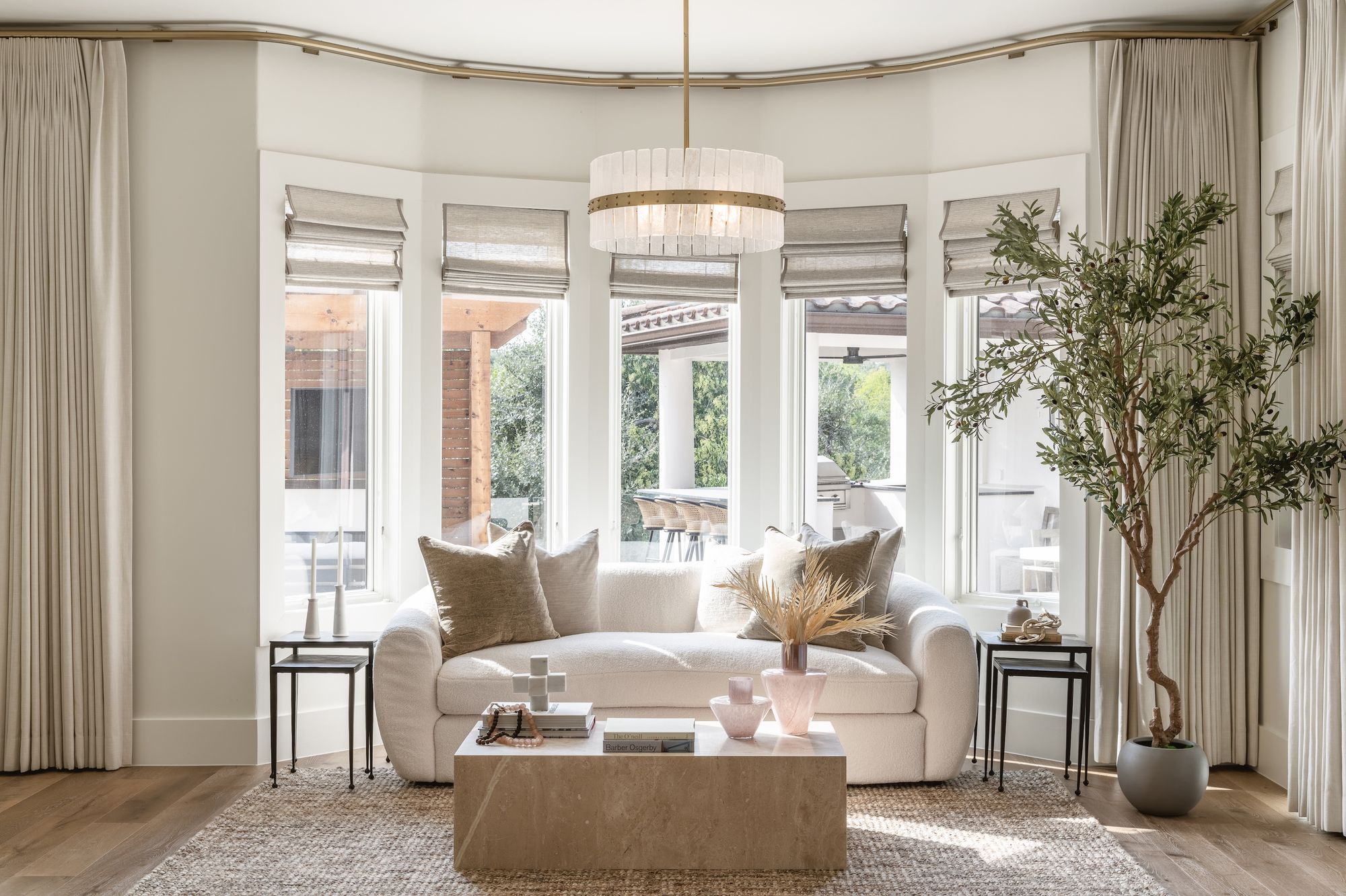 Elite-Austin-Home-Staging-Luxury-Leasing-Contact