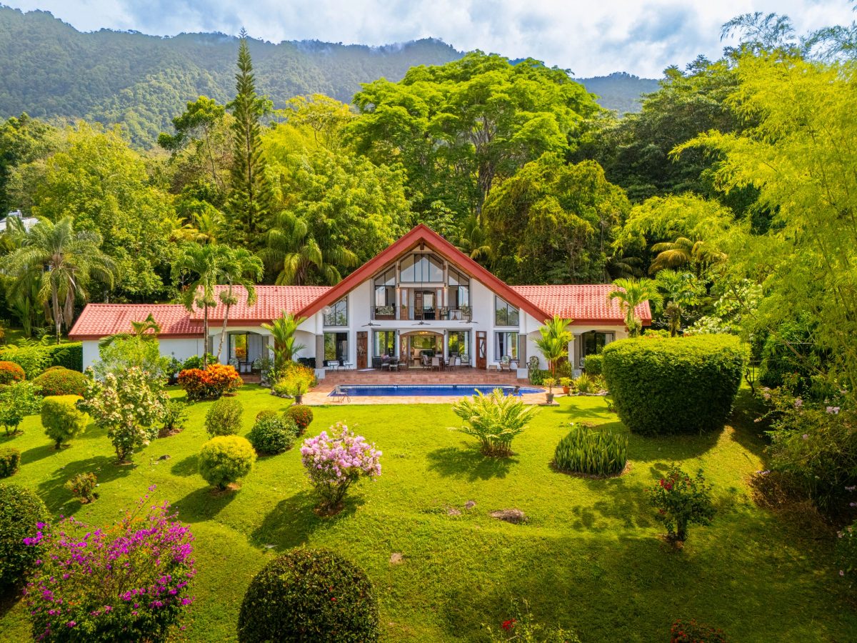 Casa La Bendición, Private Jungle Retreat with Ocean View