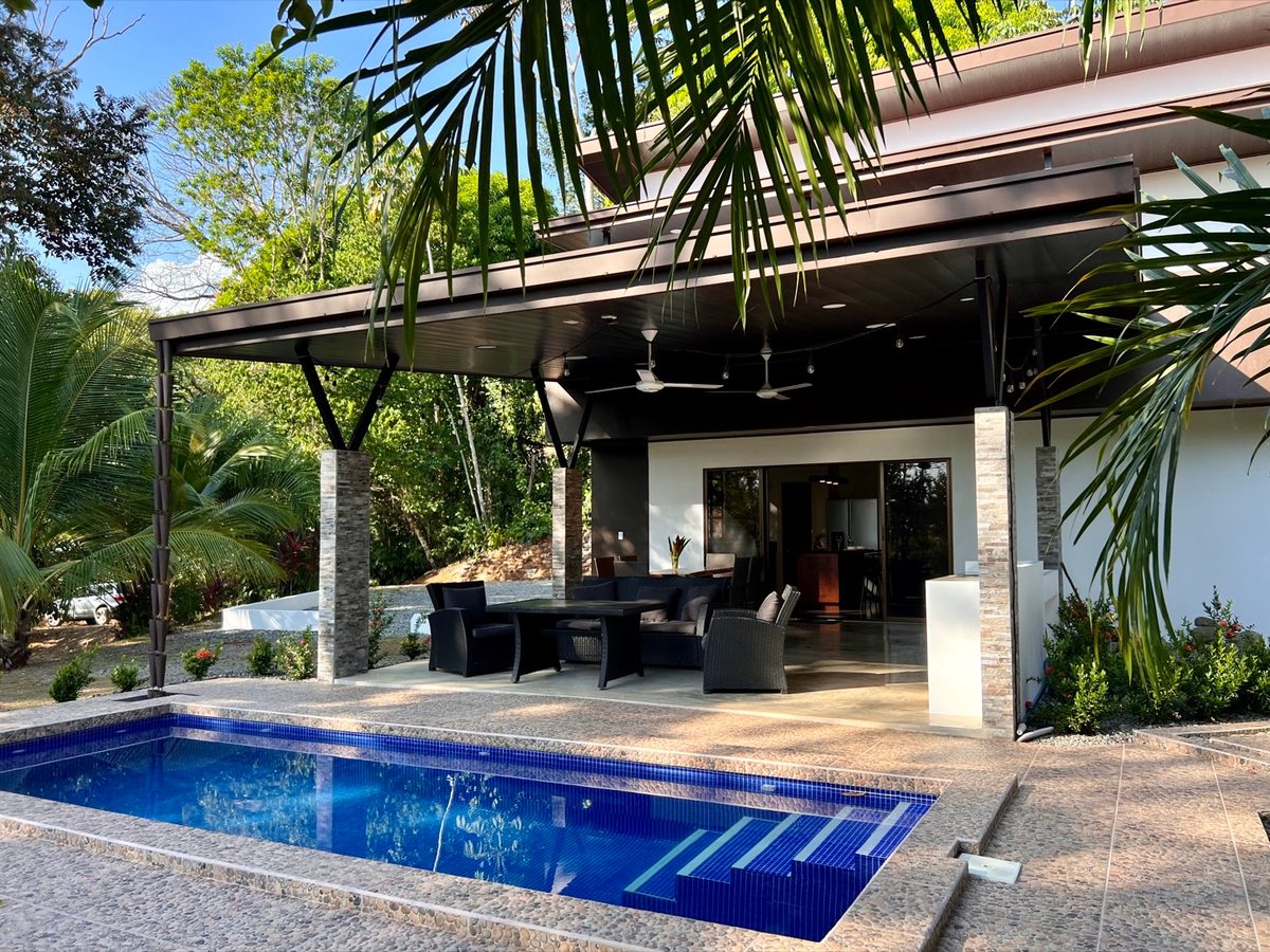 Modern Three-Bedroom Home on 6+ Acres with Creek & Forest in Ojochal