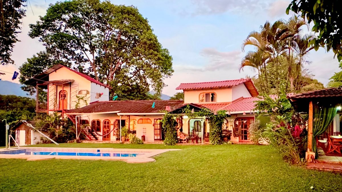 Iconic Ocean View Estate in Ojochal with 2 Guest Houses