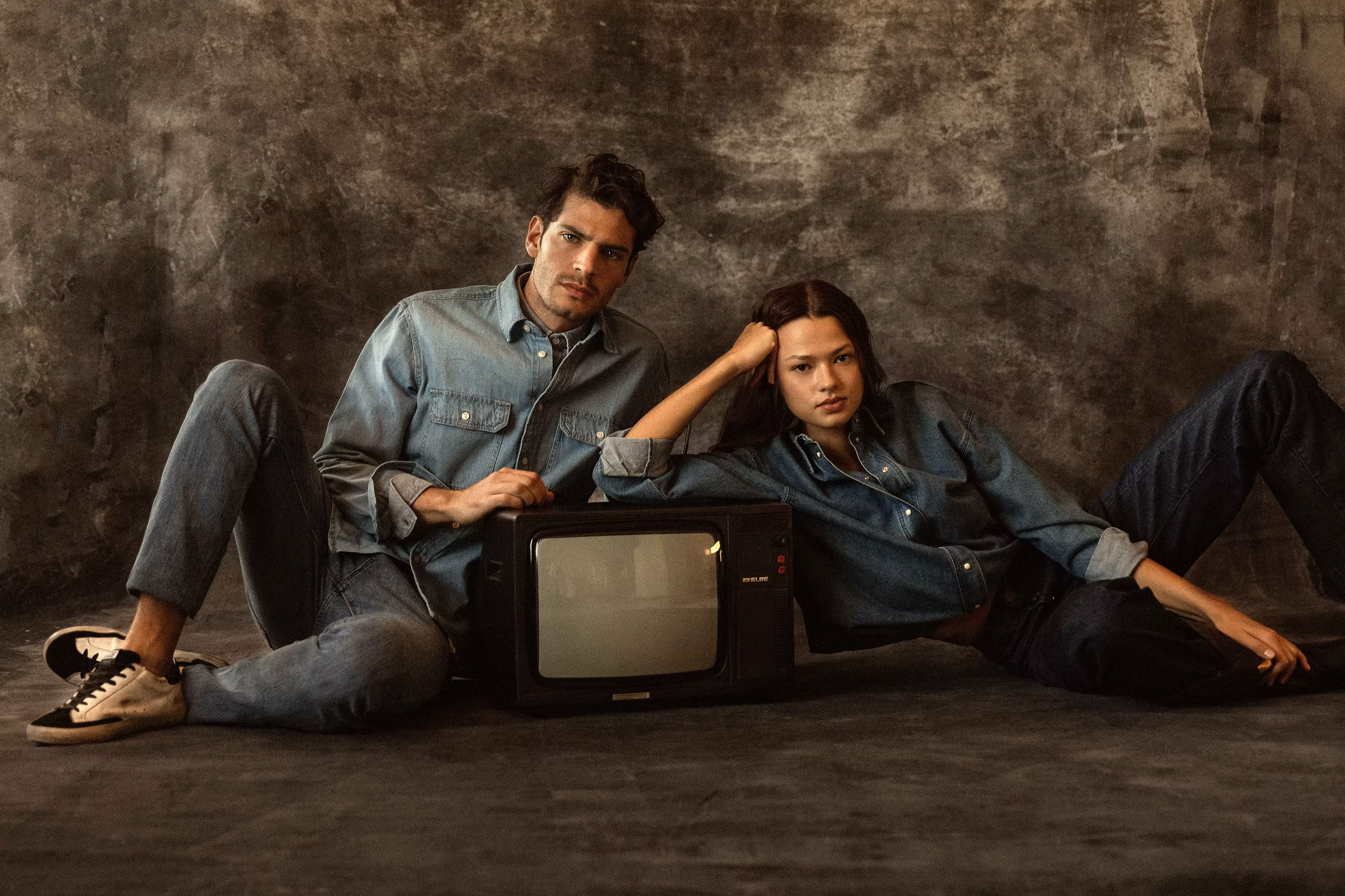 Matching 90's — image 5