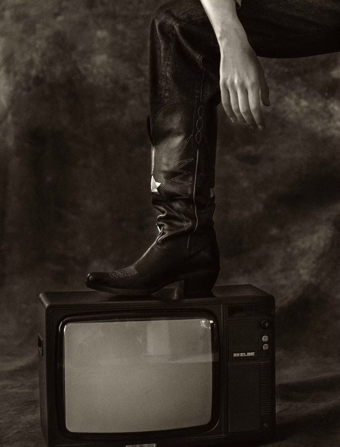 Matching 90's — image 4