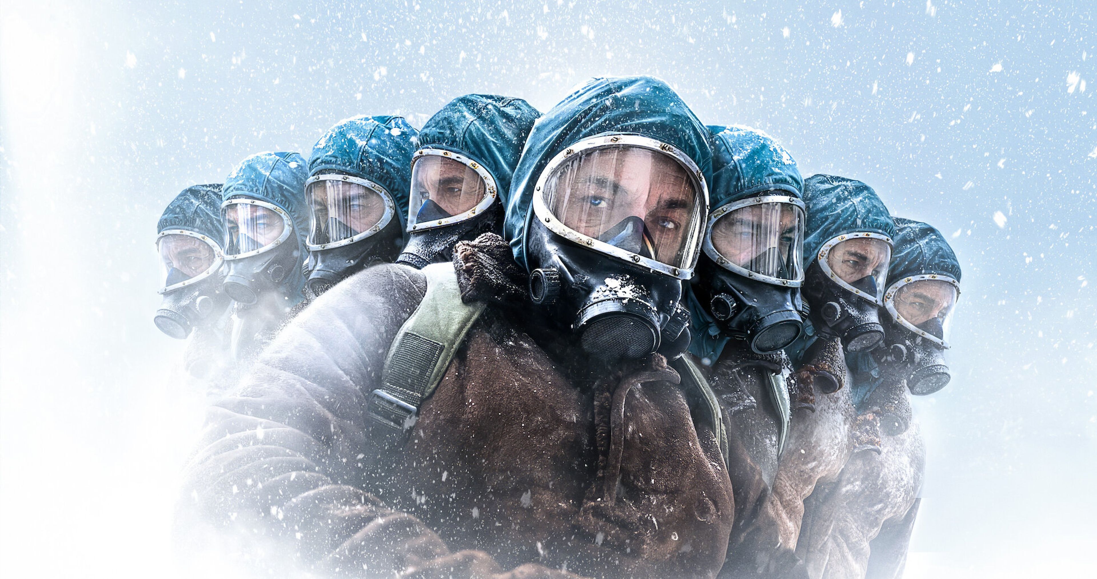 Juan Salvo in a protective suit amidst a snowy, apocalyptic Buenos Aires in Netflix's The Eternaut series.