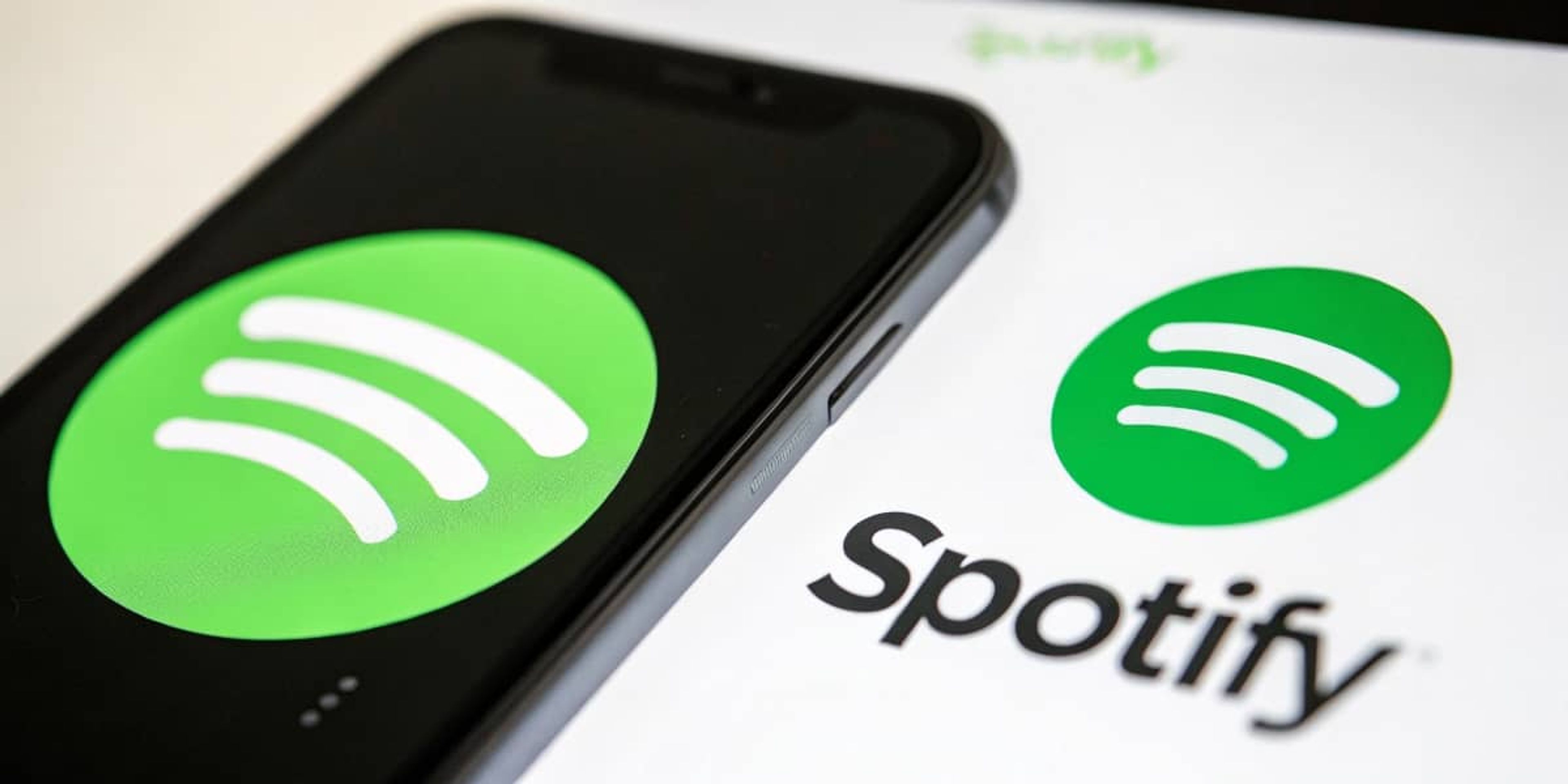 Visual representation of Spotify's Music Pro subscription, highlighting its innovative features for superfans.