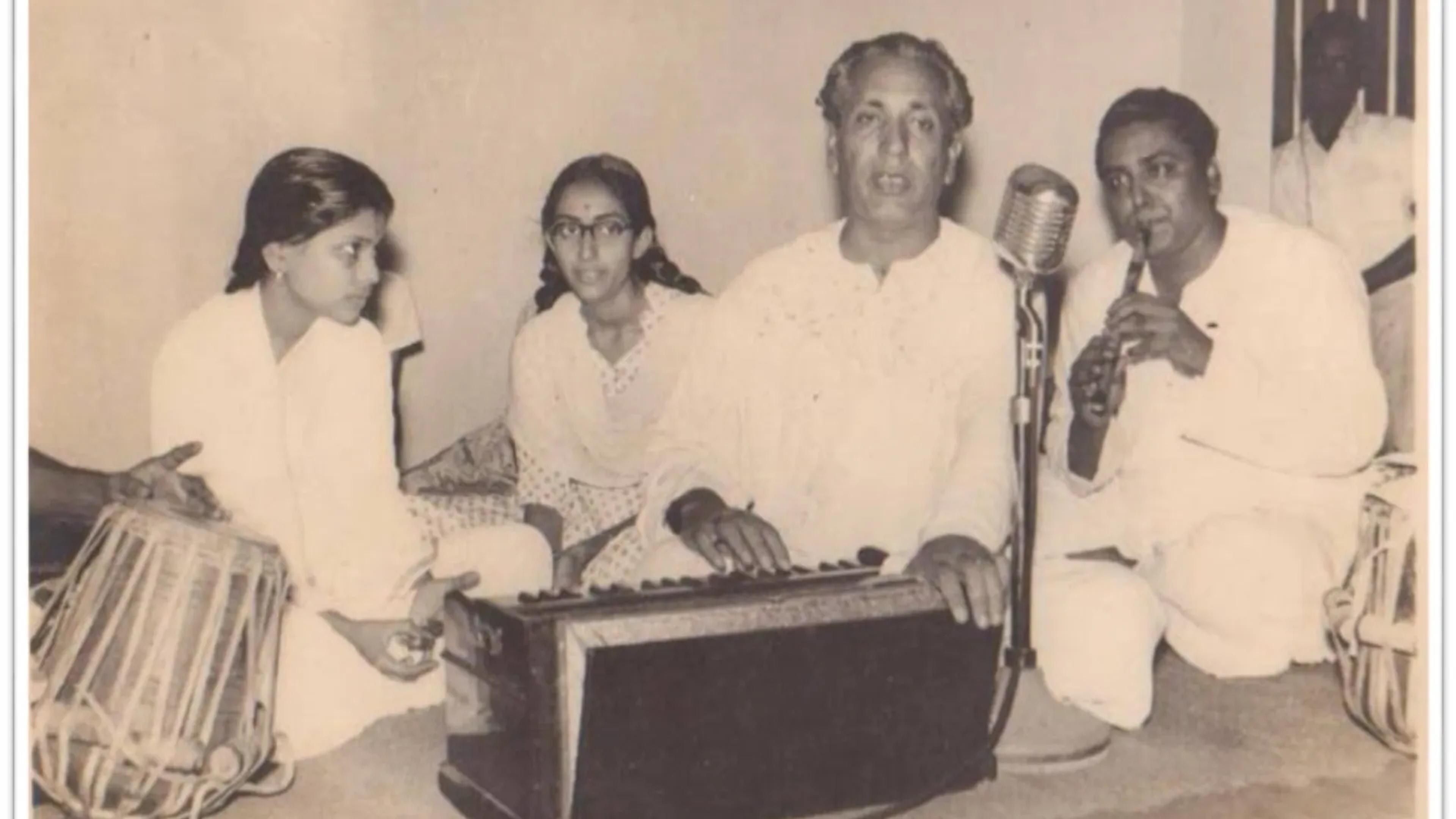 guruji with students