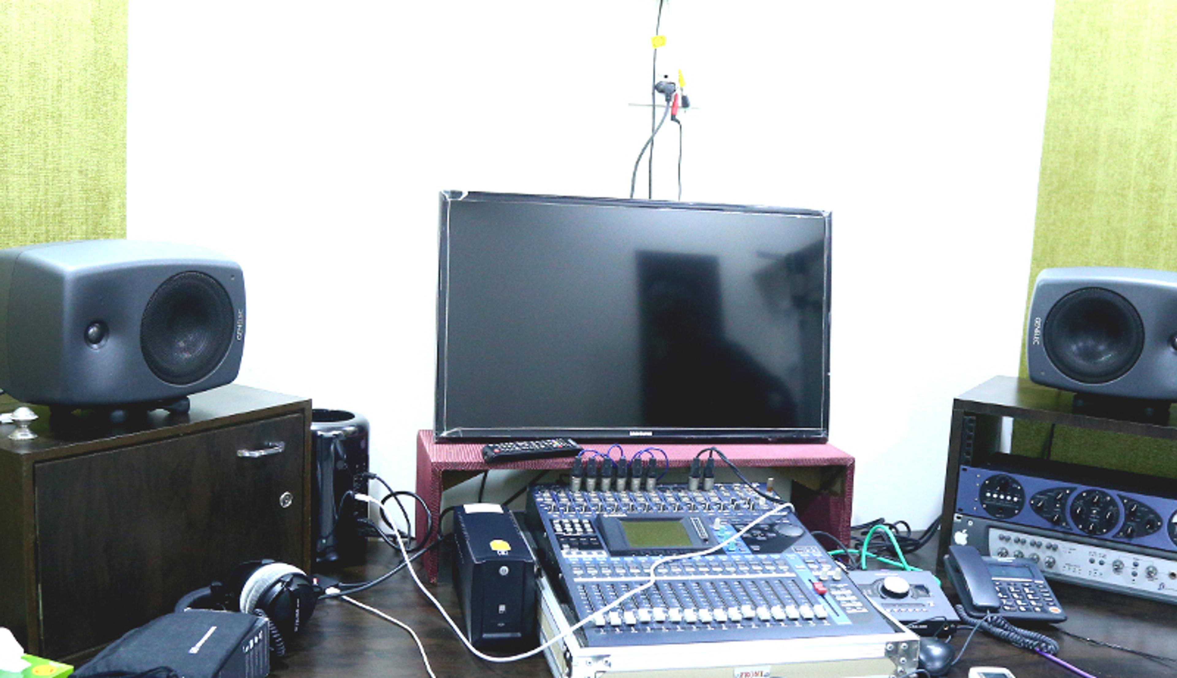 Studio D