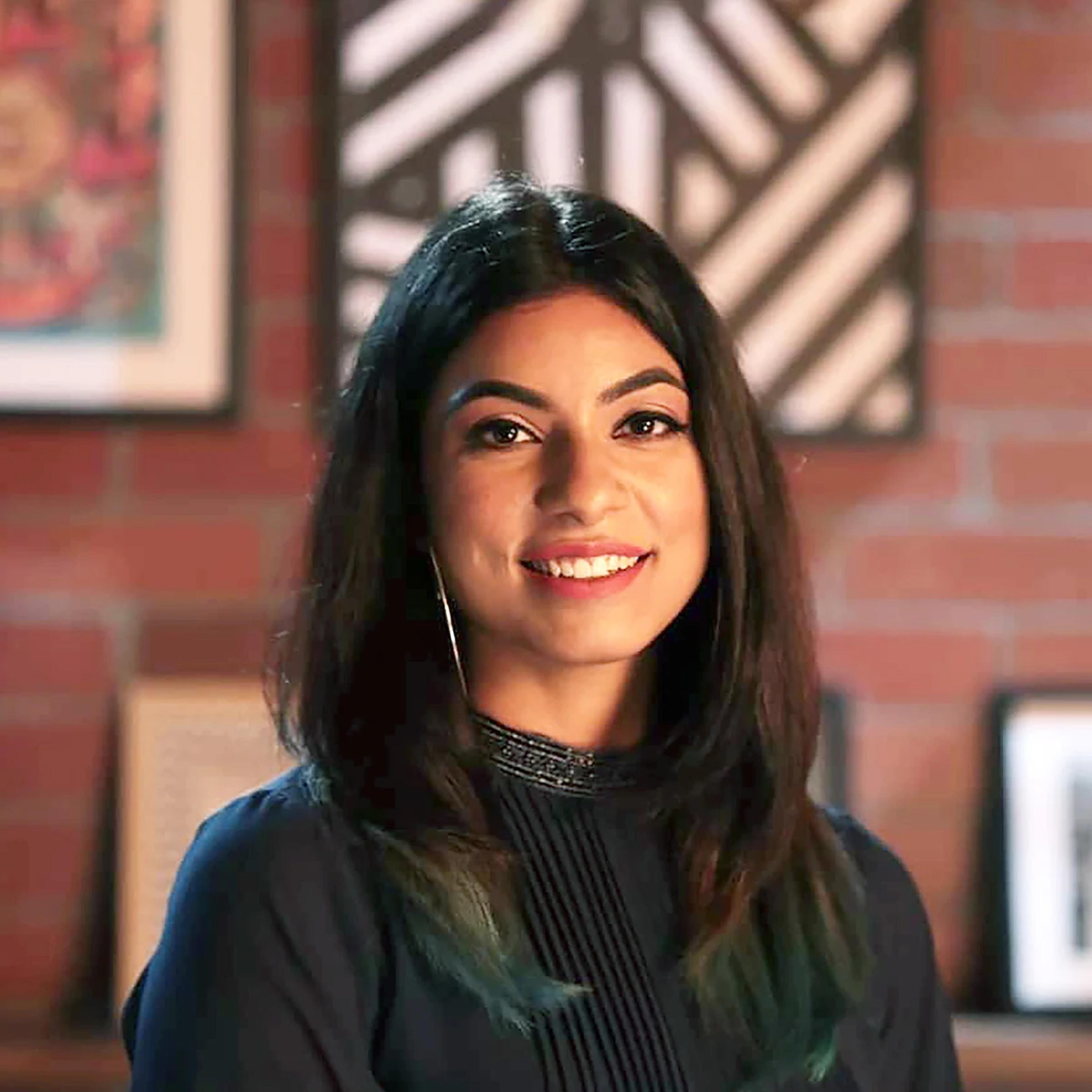 Himani kapoor