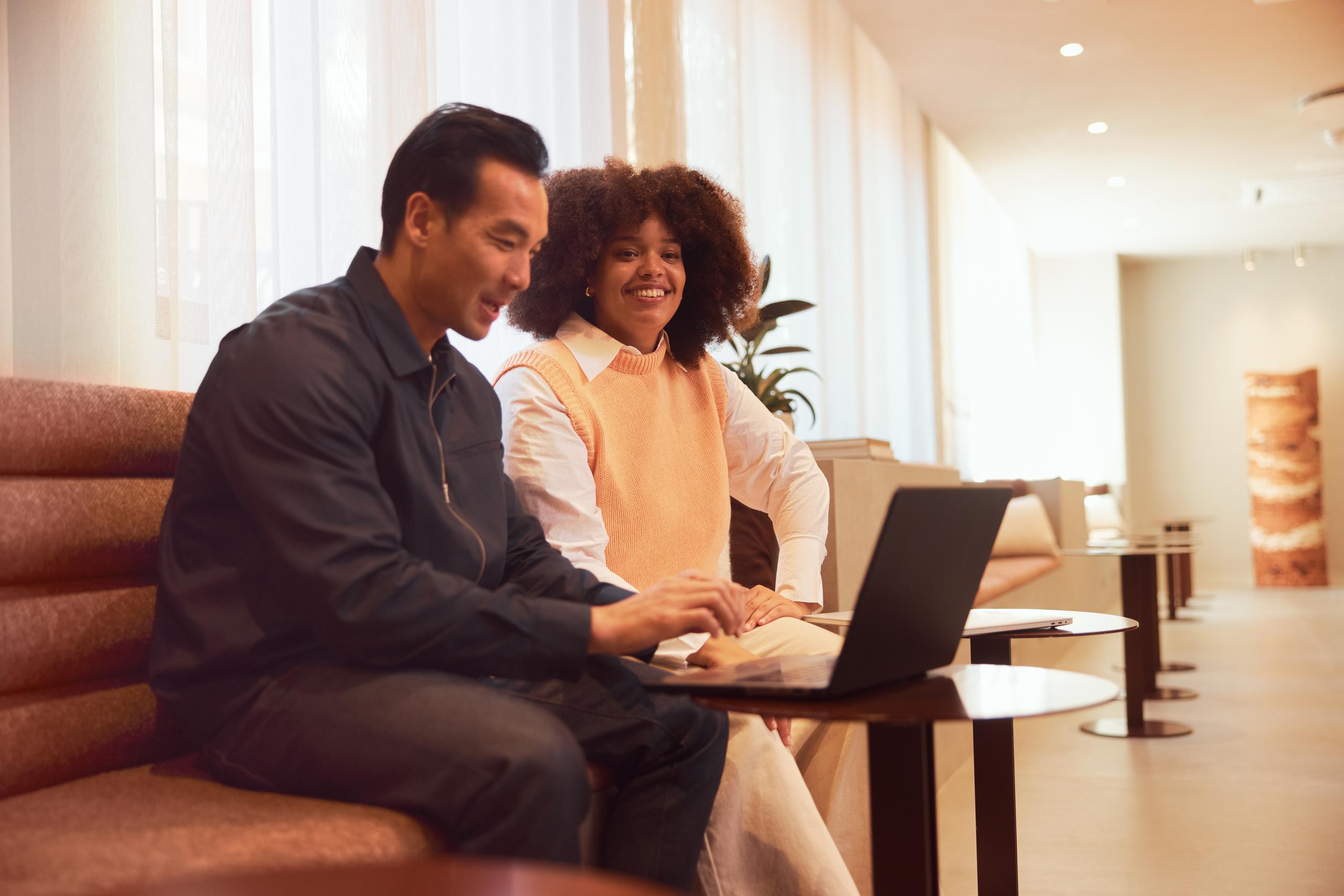 Two employees having a meeting
