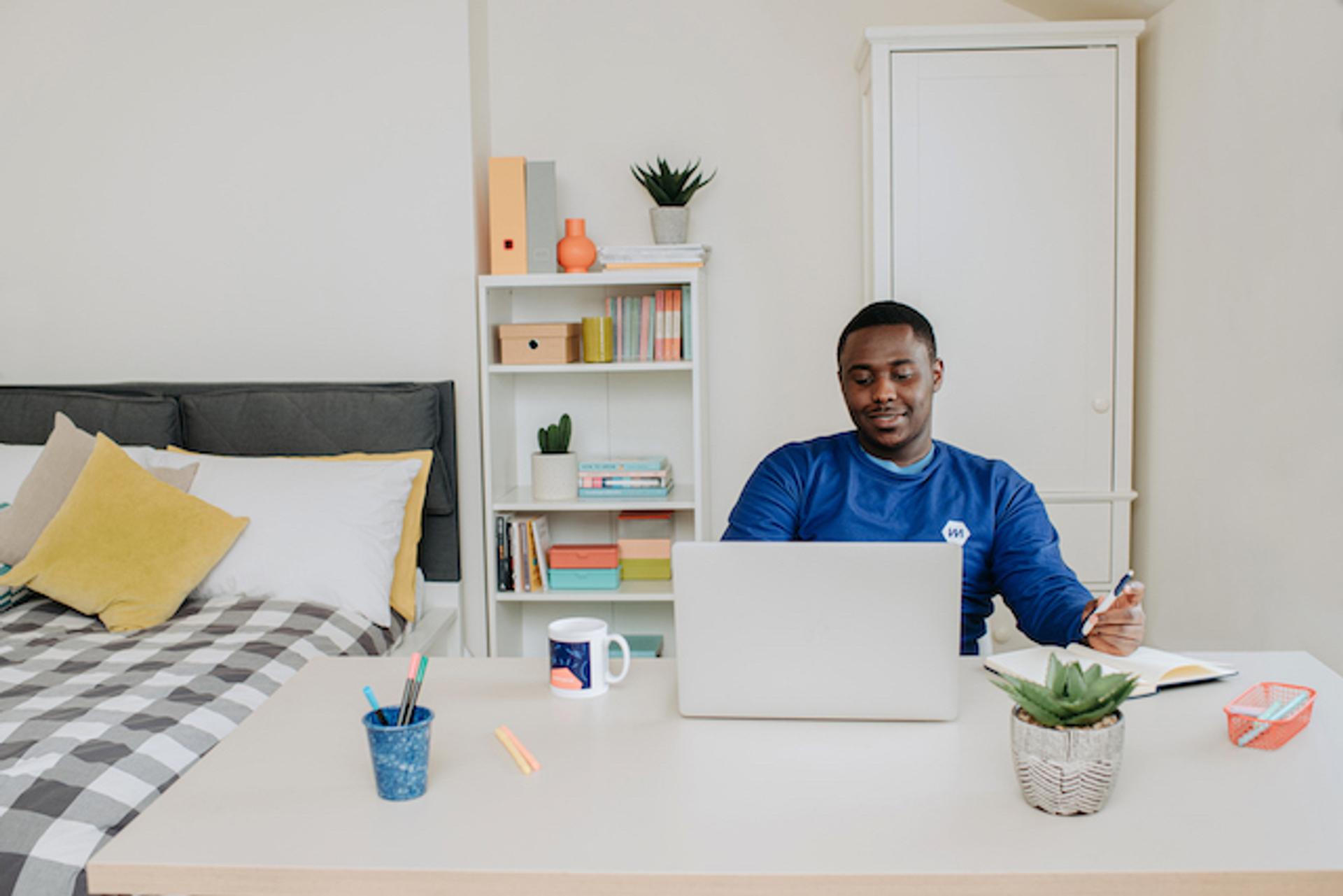 Java vs JavaScript—What’s the Difference?- Multiverse