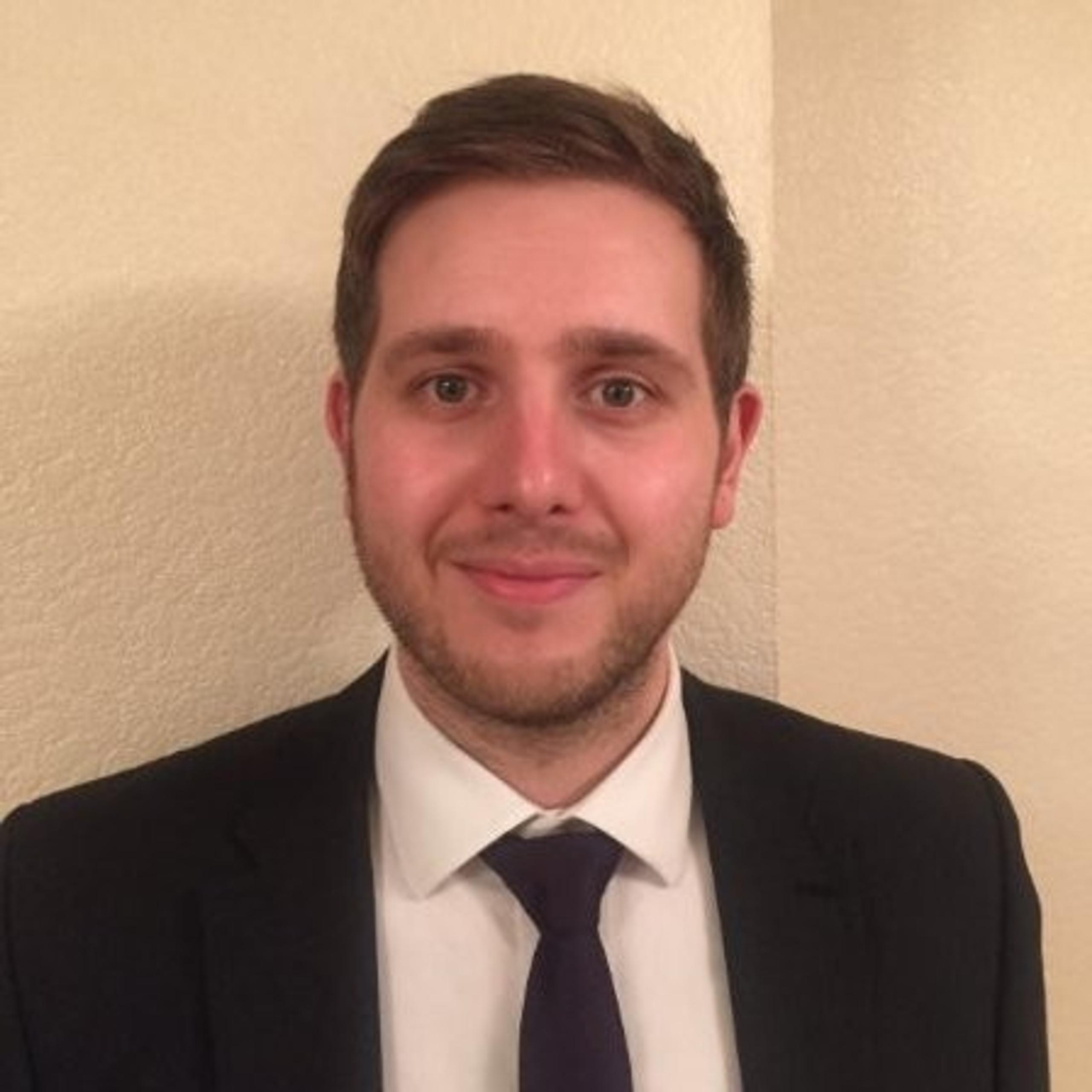 Philip Hawley Headshot