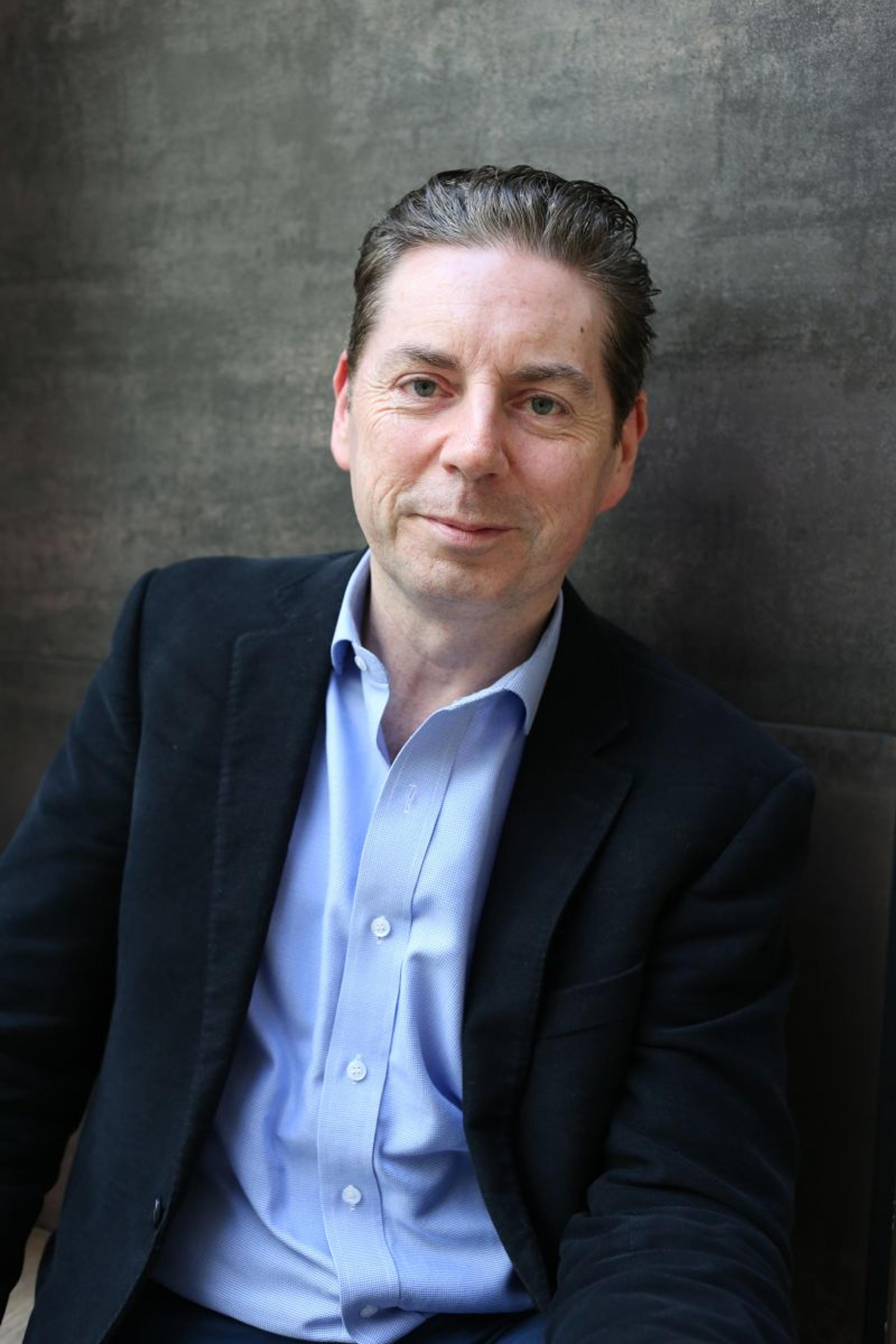 Chris Martin Headshot