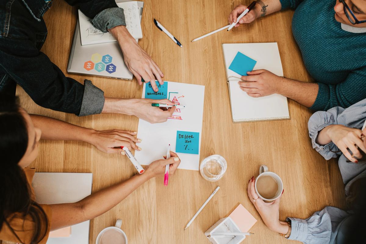 Apprenticeships Vs Internships Vs Bootcamps What S The Difference Apprenticeships Vs Internships Vs Bootcamps What S The Difference
