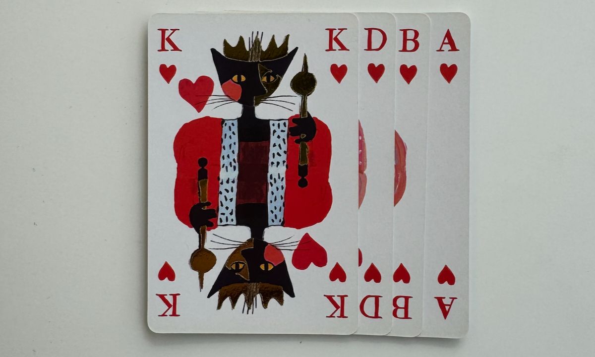 Rosina Wachtmeister 畫作撲克牌的英文字母是 B、D、K、A