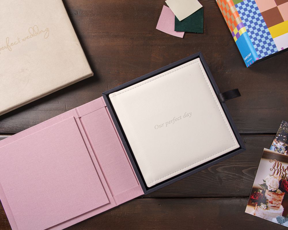 Maßgefertigte Aufbewahrungsbox mit Fotobüchern