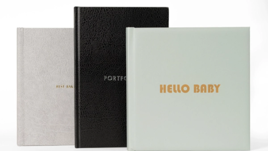 Lasertext auf dem Fotobuch