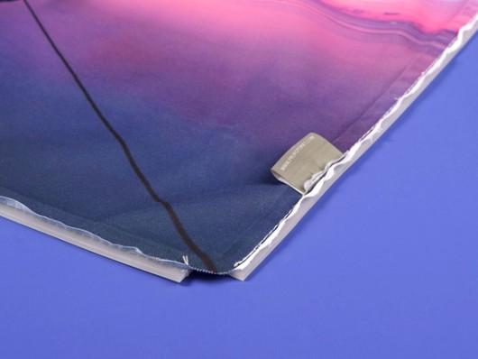 Eckdetail des Acoustic Wall Art Tuchs