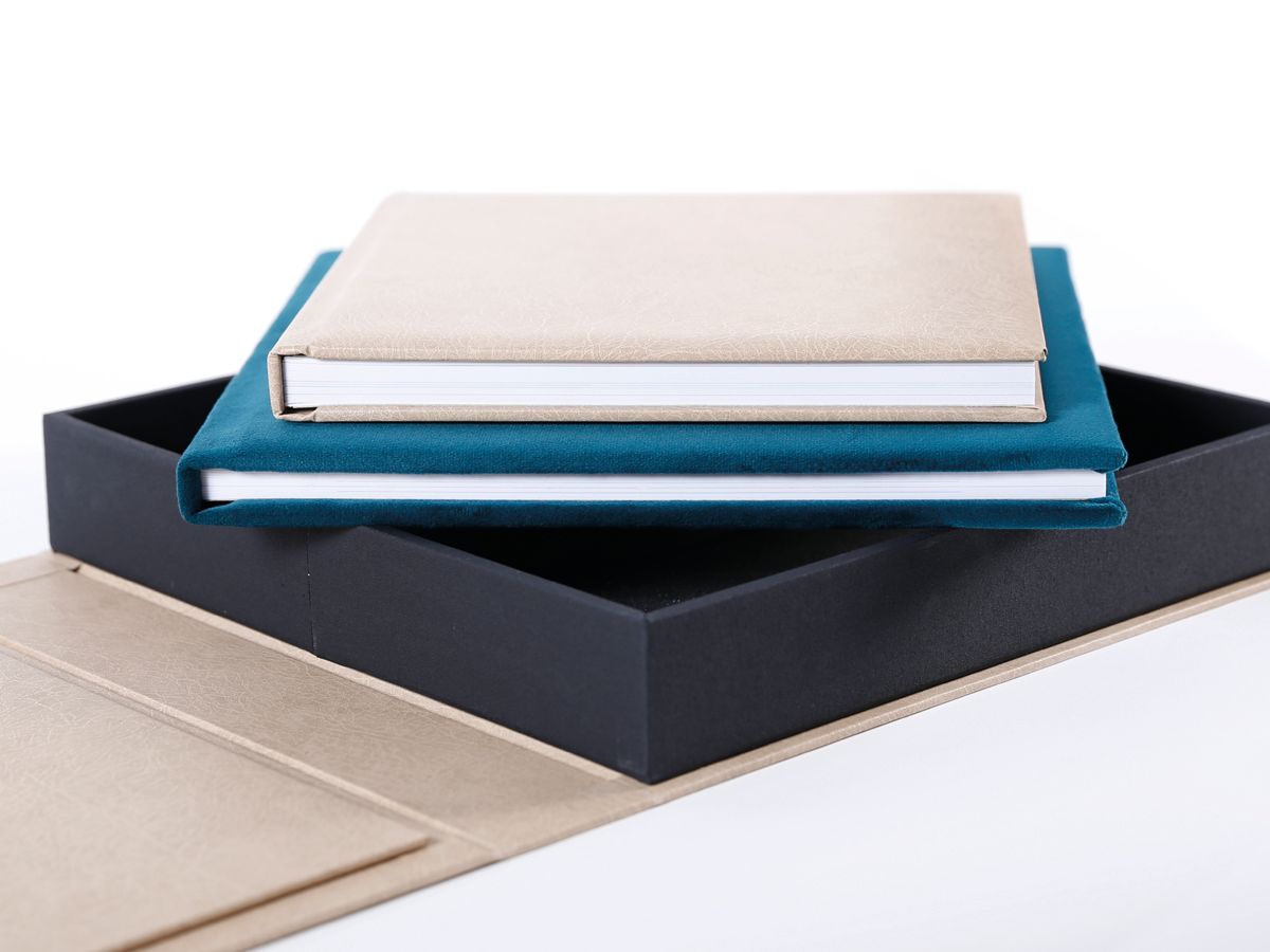 Professional Fotobuch mit maßgefertigter Aufbewahrungsbox