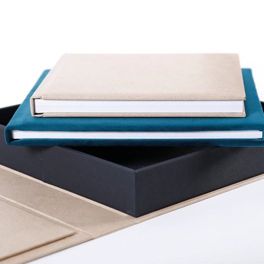 Professional Fotobuch mit maßgefertigter Aufbewahrungsbox