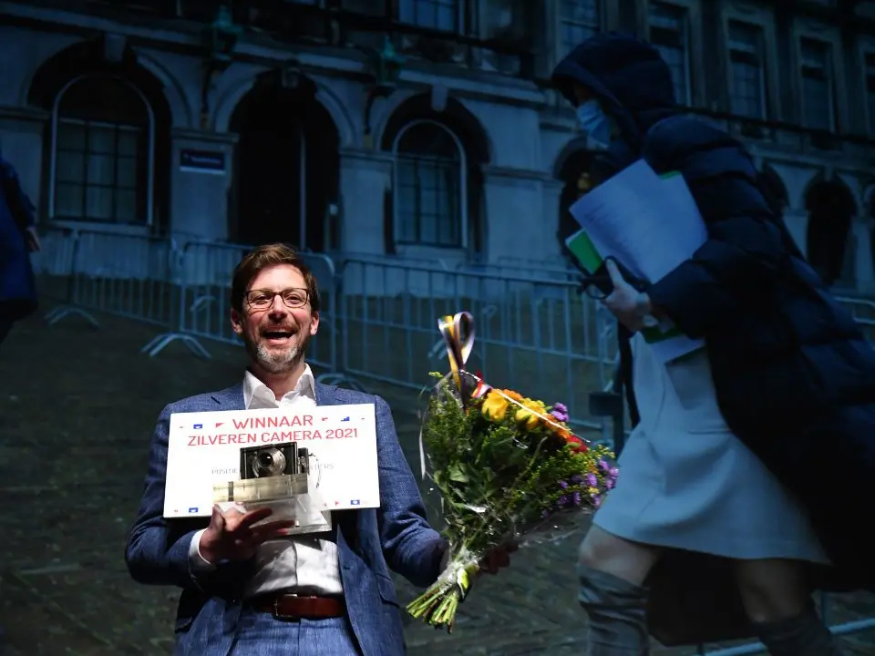 Prijswinnar zilveren camera 2021