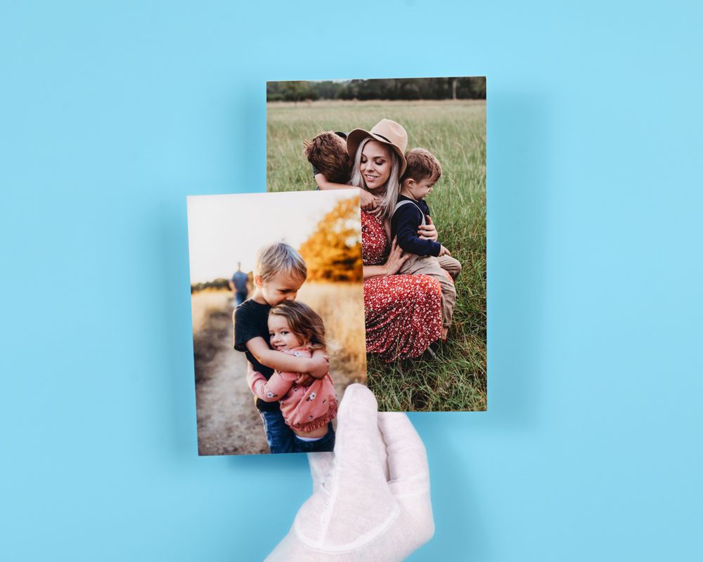 Fotoabzüge mit Handschuhen