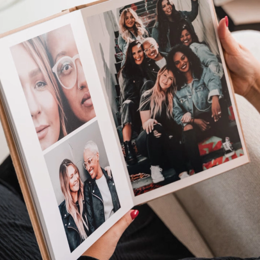 Fotobuch mit Menschen