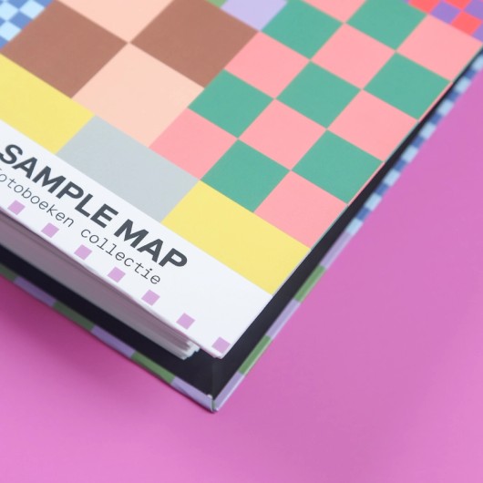 Classeur d’échantillons – vue en angle