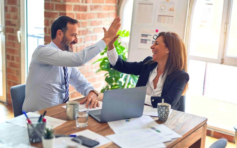 Rethinking HR tech for Employee Experience Management : How Unwired Logic helped FIP group improve communication and collaboration with Zendesk and SweetHawk
