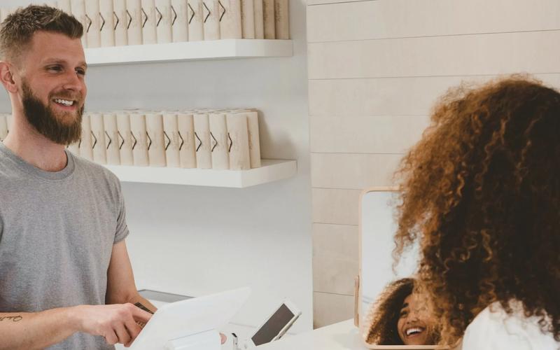 4 ways to improve your customer perception and boost your business