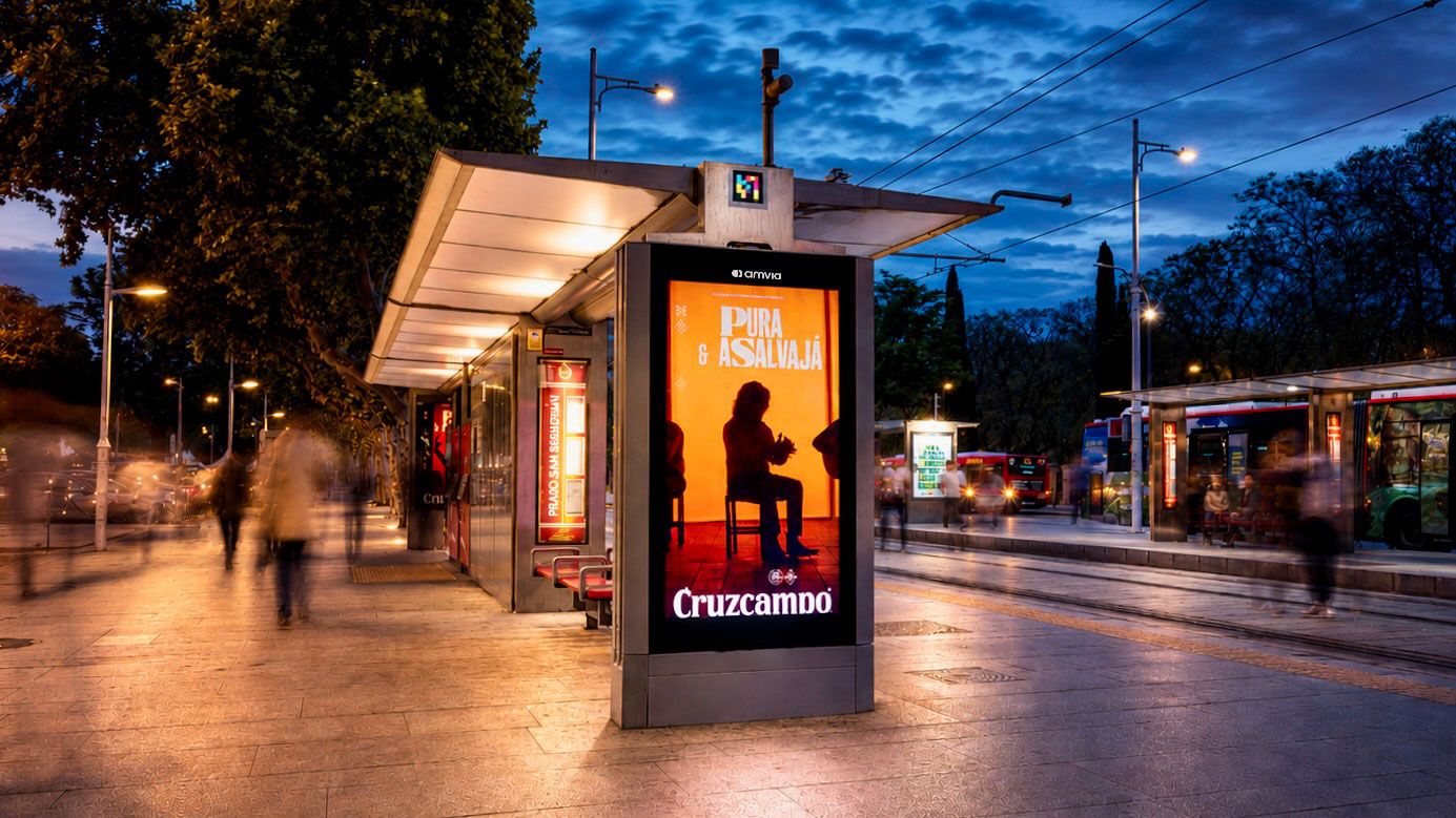 Marquesina digital en Sevilla · AMVIA