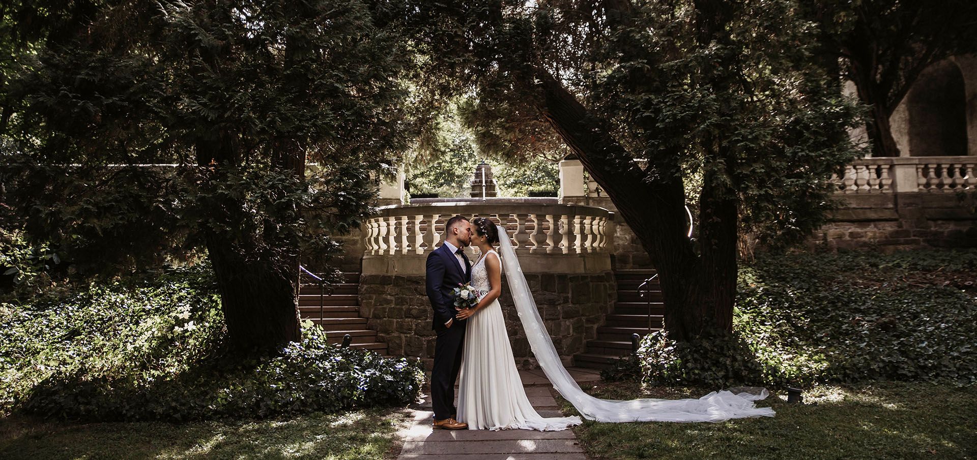 Hochzeitsfotograf und Hochzeitsvideograf