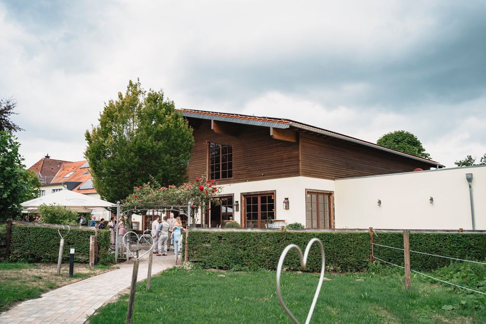 Exklusive Hochzeitsfotografie und Videografie im Landgut am Hochwald – Studio Photogram
